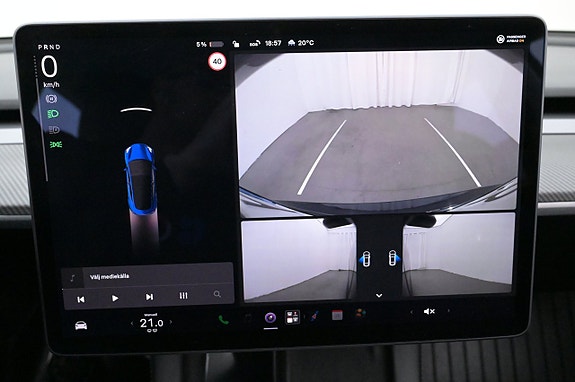 Tesla Model 3 18 of 27