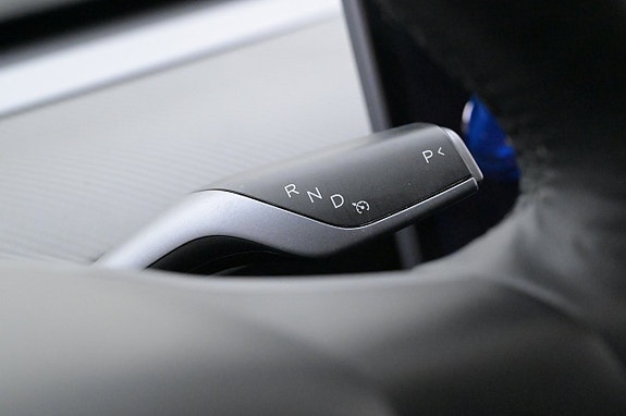 Tesla Model 3 8 of 27