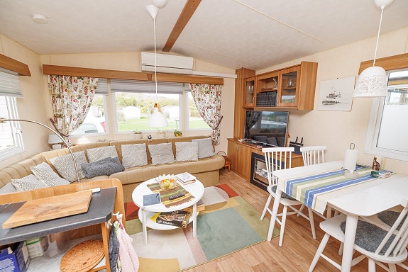 ABI Villavagn med plats på stocken camping Plats609 3 of 19