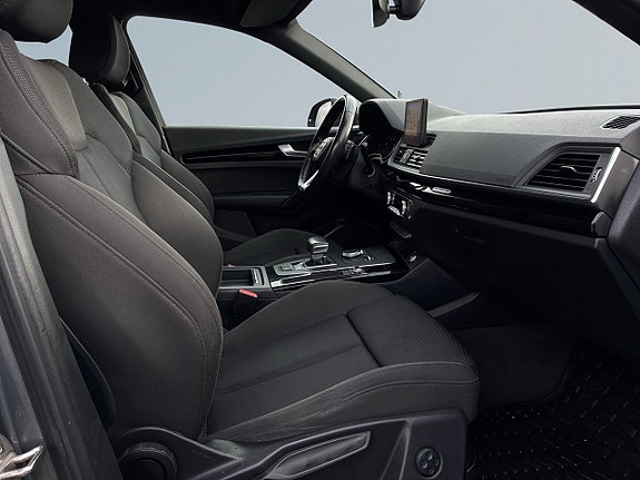 Audi Q5 10 of 23