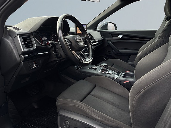 Audi Q5 7 of 23