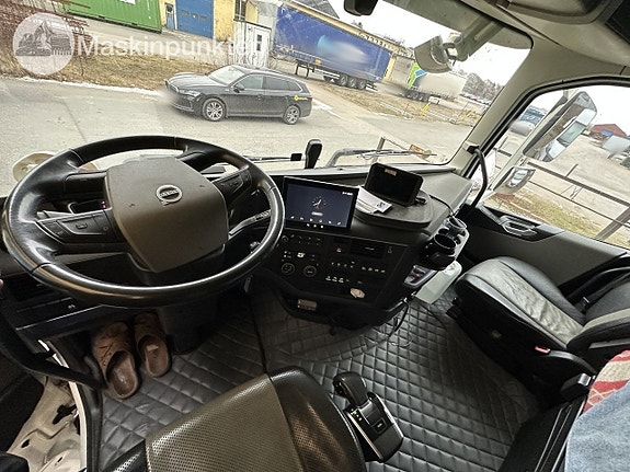 Volvo FH 62 pusher 19 of 27