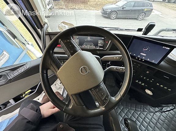 Volvo FH 62 pusher 20 of 27