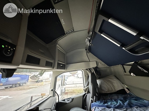 Volvo FH 62 pusher 17 of 27