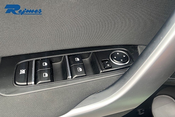 Kia Ceed 10 of 21