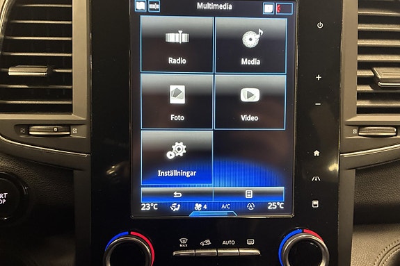 Renault Koleos 24 of 25