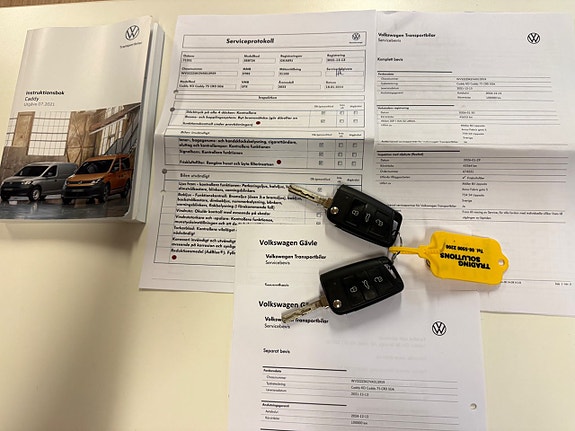 Volkswagen Caddy 18 of 18