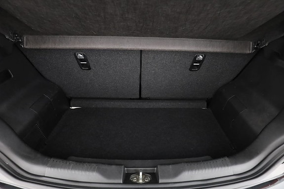 Suzuki Ignis 18 of 30