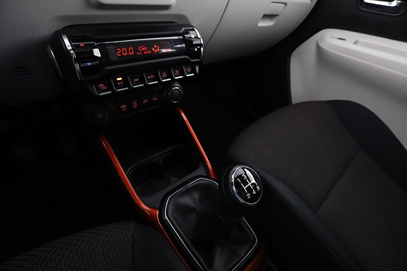 Suzuki Ignis 24 of 30