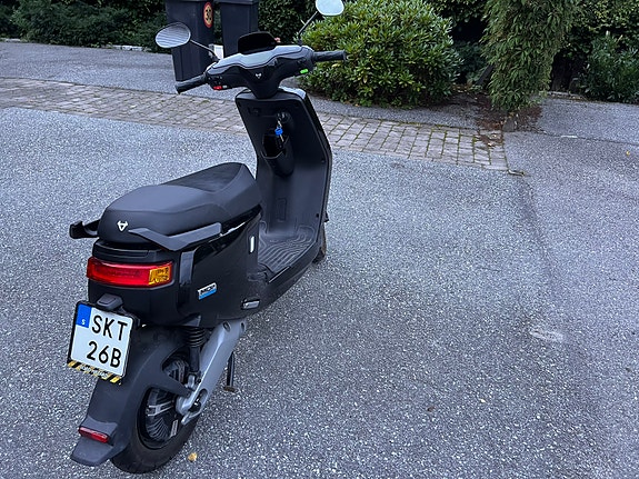 NIU Mqi+ Sport 7 of 10