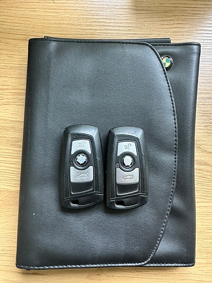 BMW 318d 8 of 8
