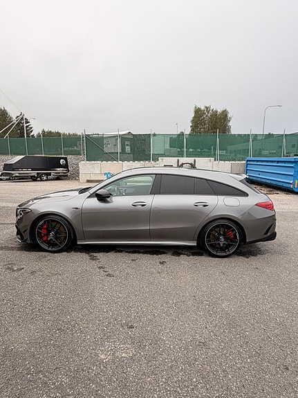 Mercedes-Benz CLA45 4 of 9