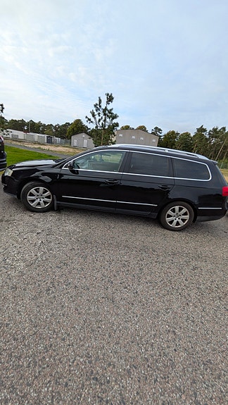Volkswagen Passat 10 of 10