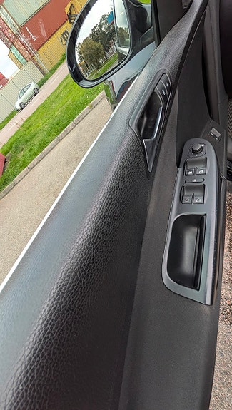 Volkswagen Passat 8 of 10