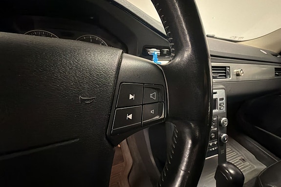 Volvo V70 21 of 27