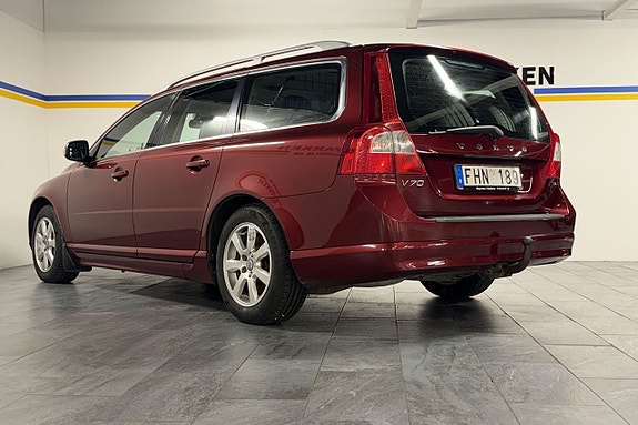 Volvo V70 10 of 27