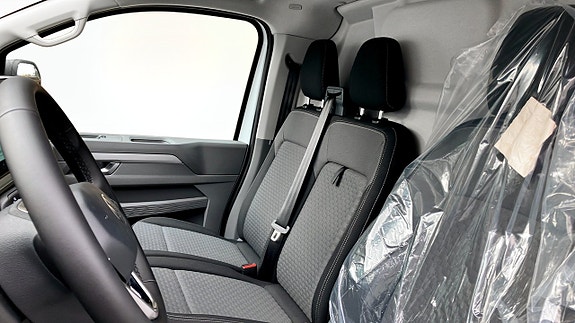 Volkswagen Transporter 8 of 12