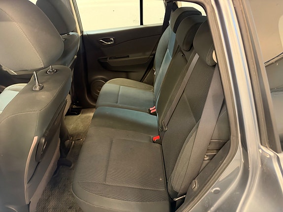 Renault Koleos 8 of 12