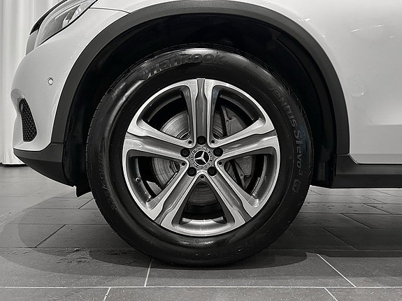Mercedes-Benz GLC 220 d 5 of 14