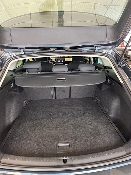 Seat Leon 10 of 21
