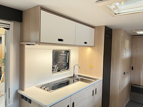 Adria AVIVA 563 PT (2027+3-våningssäng+Pluspaket) 13 of 22