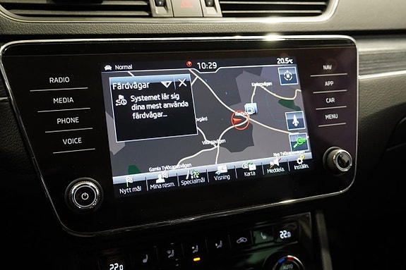 Skoda Superb 18 of 25