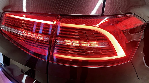 Volkswagen Passat 14 of 26