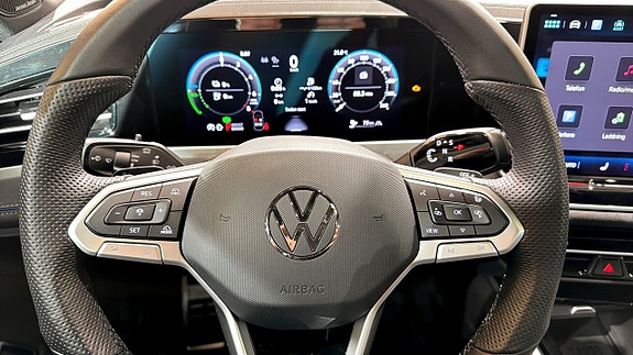 Volkswagen Passat 20 of 23
