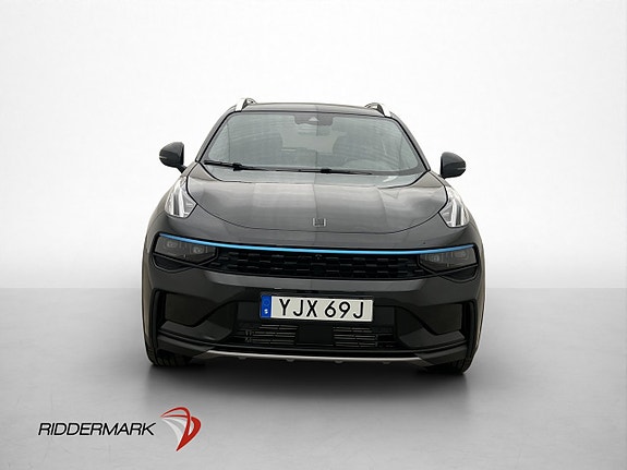 Lynk & Co 01 2 of 30