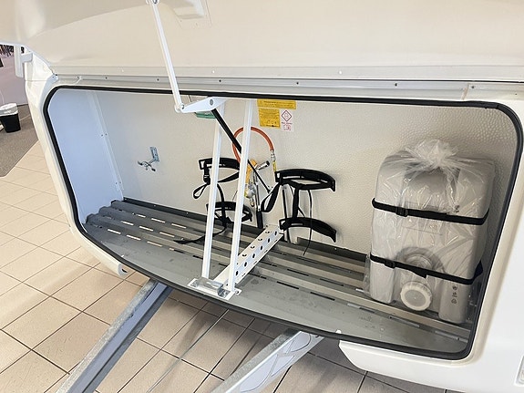 Adria ALTEA 552 PK (TRUMA+2027+3-våningssäng) 7 of 28