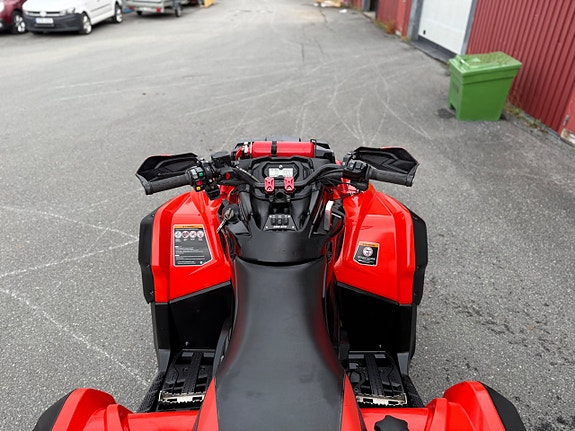 Can-Am Outlander XMR 570 362Timmar/900:-/månFrakt -18 13 of 18