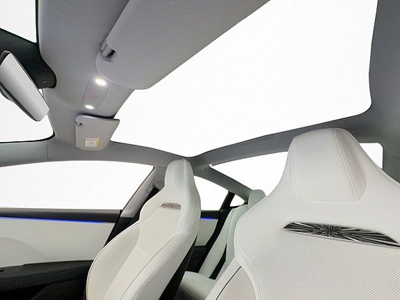 Tesla Model 3 12 of 30