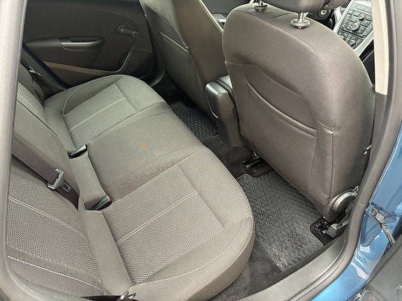 Opel Astra 11 of 13