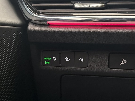 Skoda Enyaq 18 of 30
