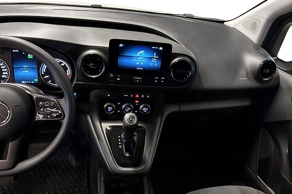 Mercedes-Benz eCitan 12 of 18
