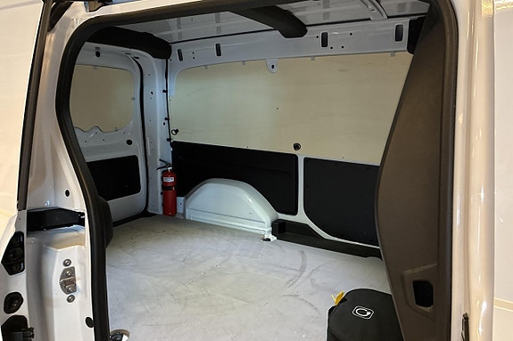 Mercedes-Benz eCitan 10 of 18