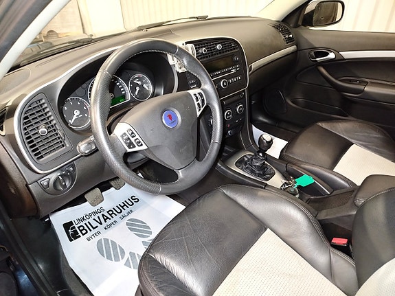 Saab 9-3 11 of 26