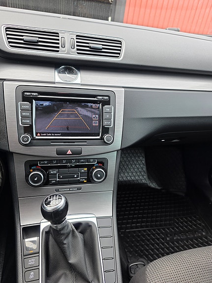Volkswagen Passat 5 of 7