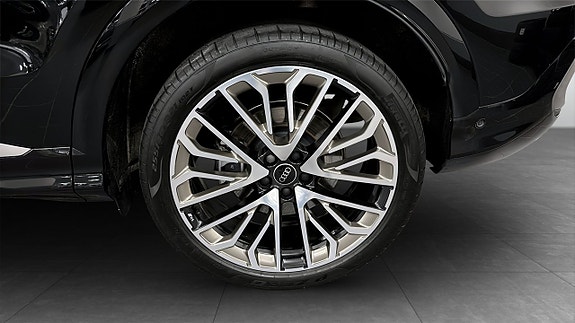 Audi Q5 7 of 19