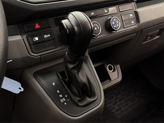 Volkswagen Crafter 25 of 30