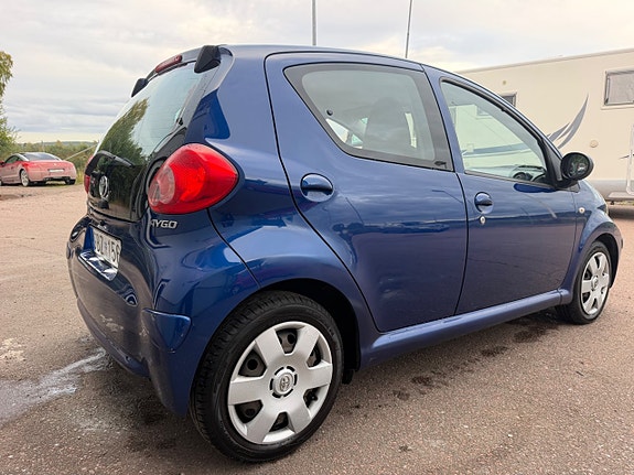 Toyota Aygo 9 of 21