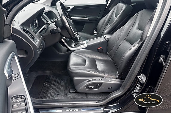 Volvo XC60 9 of 30