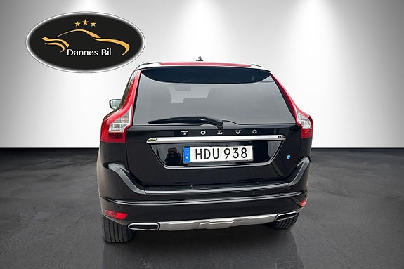 Volvo XC60 4 of 30