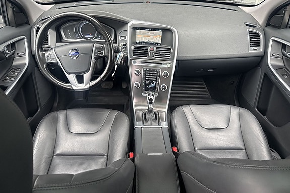 Volvo XC60 26 of 30