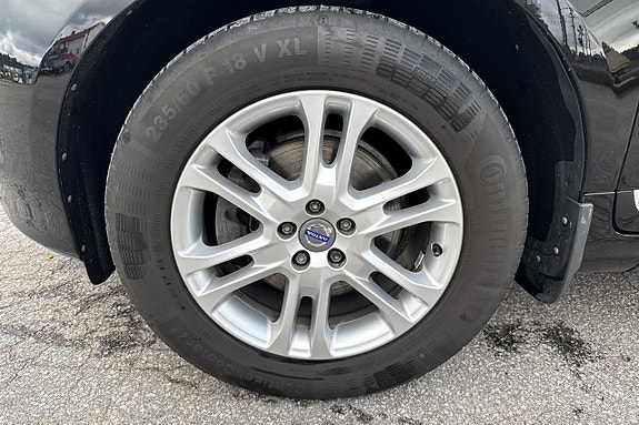 Volvo XC60 30 of 30