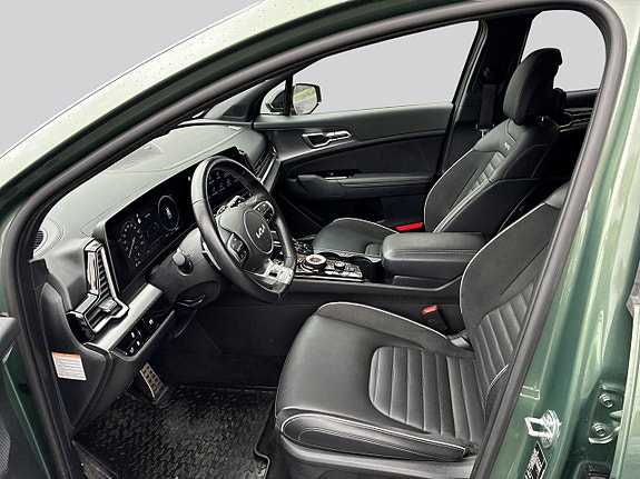 Kia Sportage 8 of 16