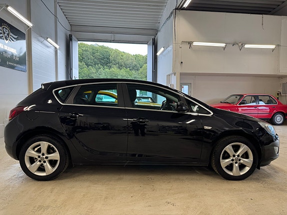 Opel Astra 7 of 20