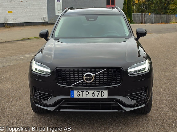 Volvo XC90 9 of 19