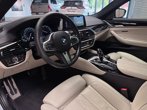 BMW 530d 13 of 25