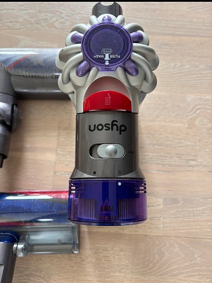Dyson sladdlös dammsugare med tillbehör